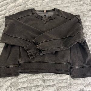 Free People Movement cropped black sweatshirt